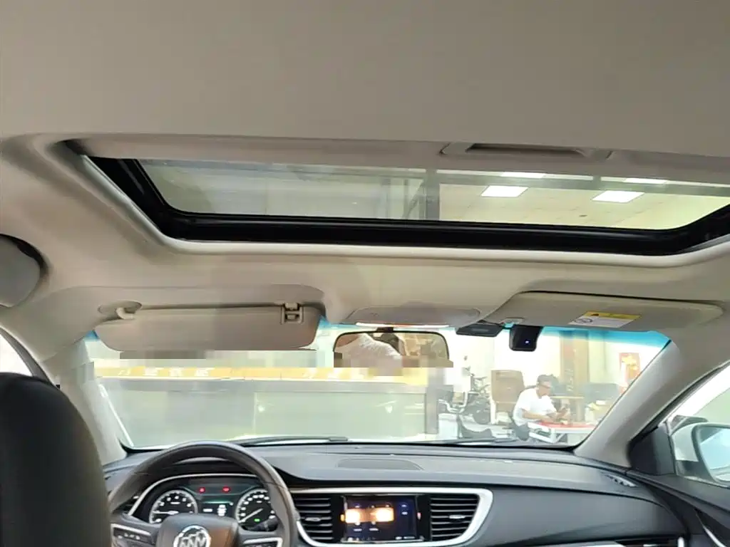 Фото 18 - Buick Excelle