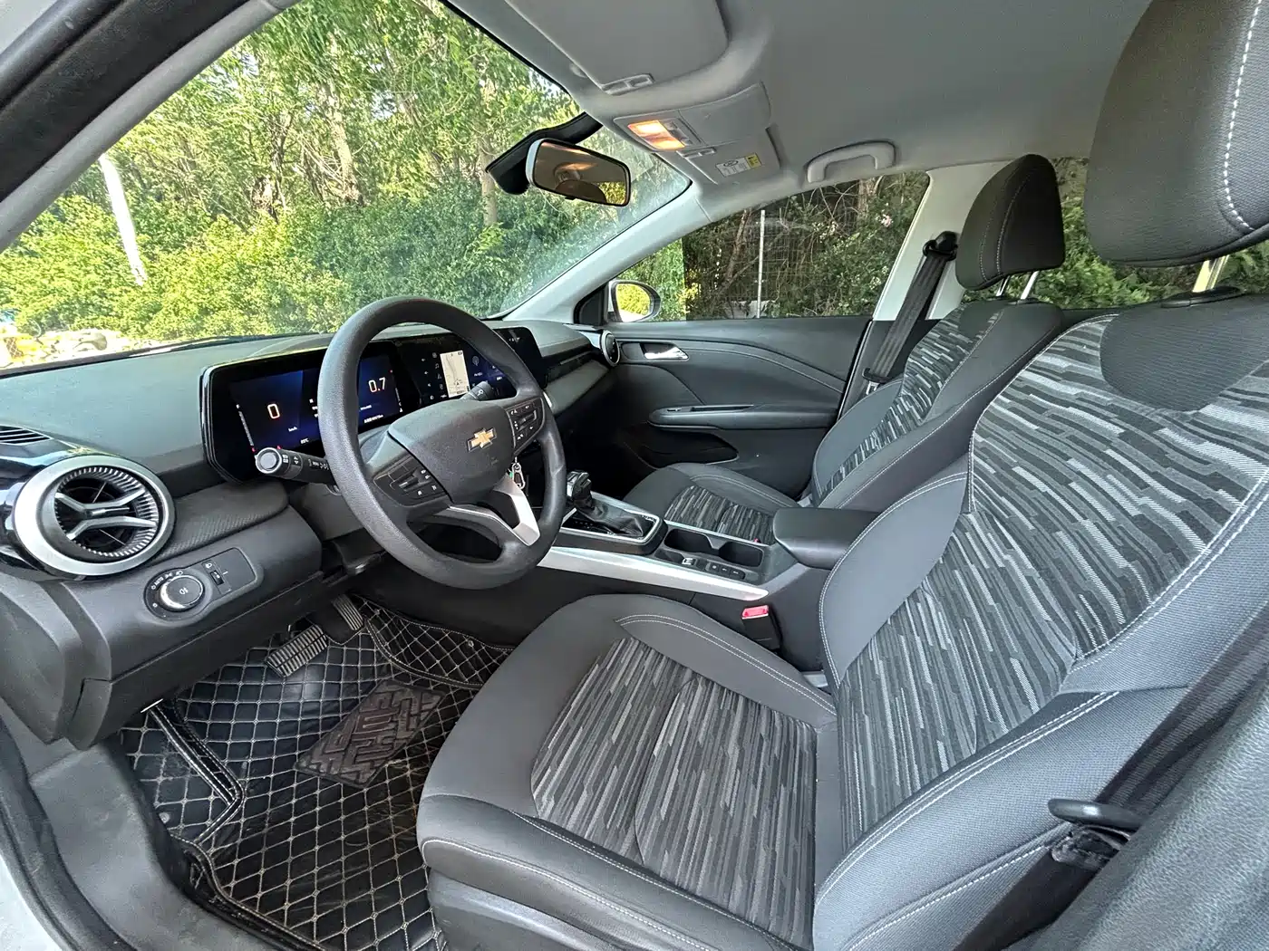 Chevrolet Monza 2023 1.5L DCT Enjoyment Edition фото 9