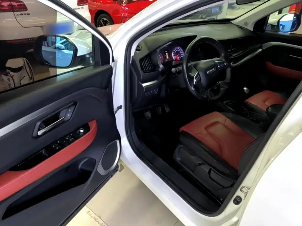 Photo 16 - Haval H2s