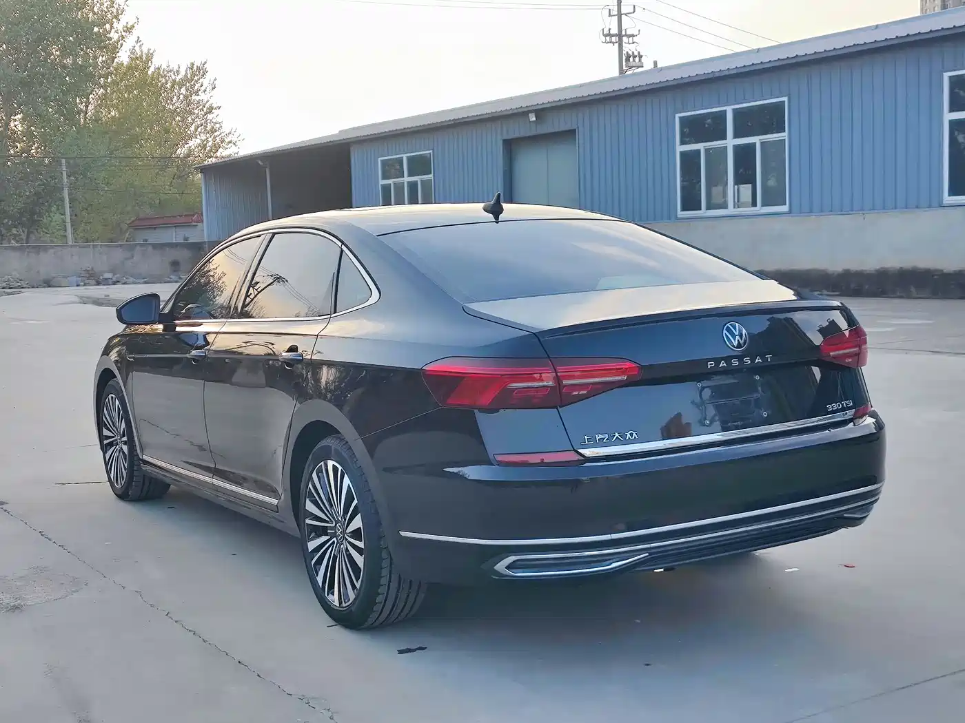 Volkswagen Passat 2021 Model 330TSI Luxury Edition фото 7