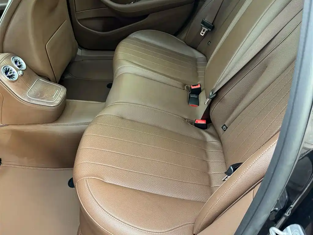 Mercedes-Benz E-Class 2021 Facelift E 260 L фото 13