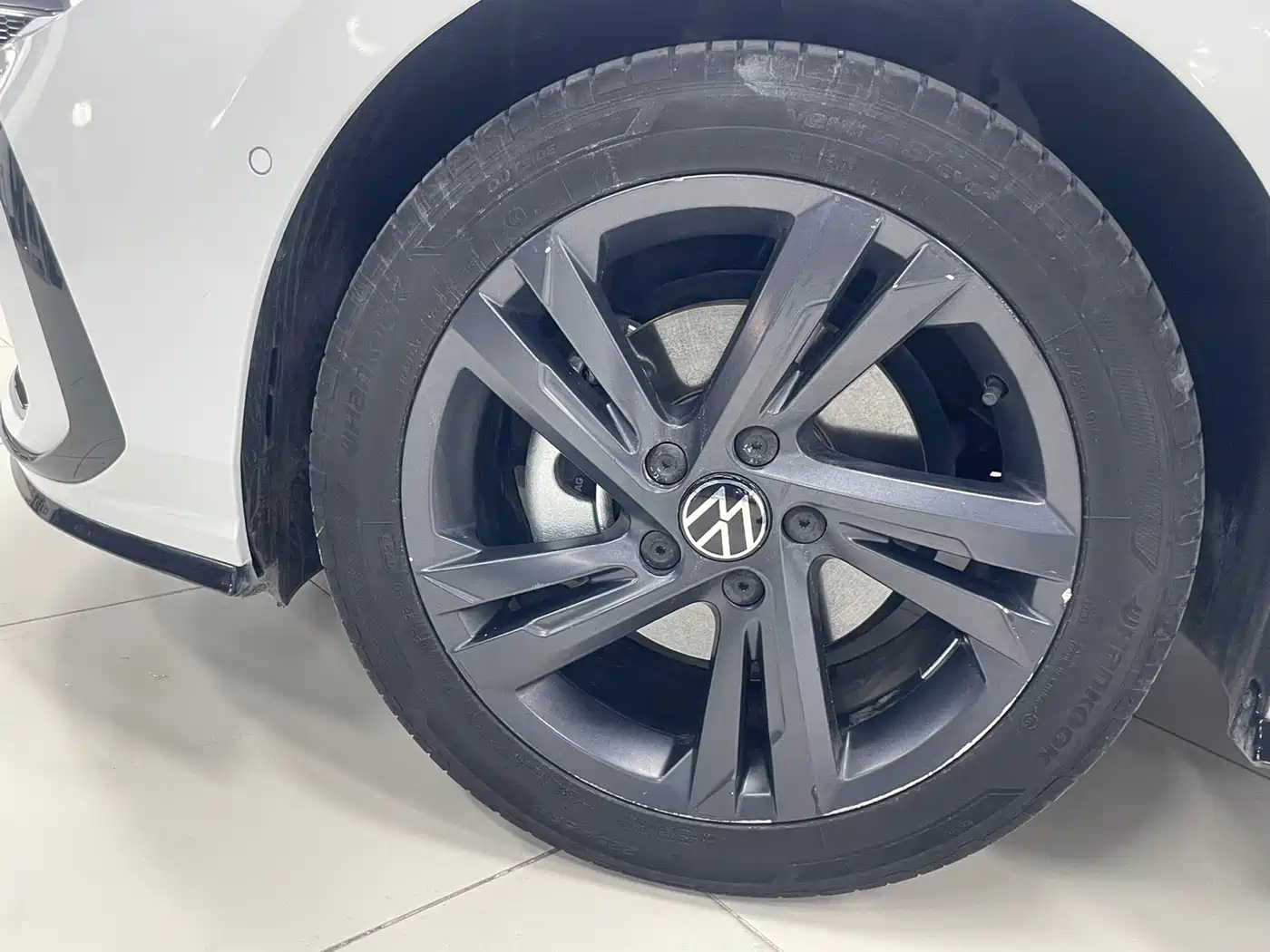 Volkswagen Golf 2021 280TSI DSG R-Line фото 17