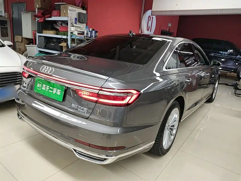 Audi A8 2019 Facelift Plus A8L 50 TFSI quattro Comfort фото 7