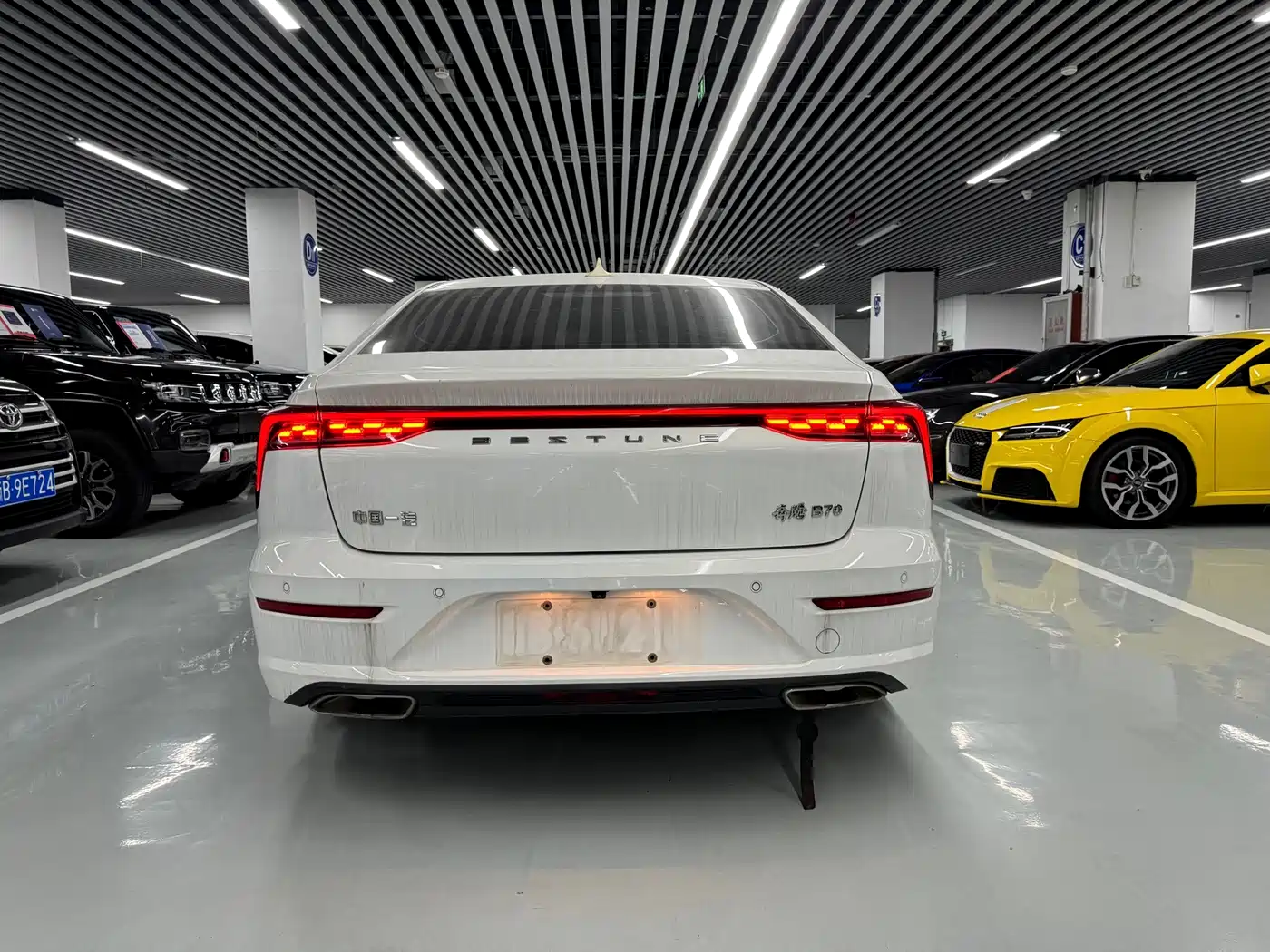Фото 12 - Besturn B70