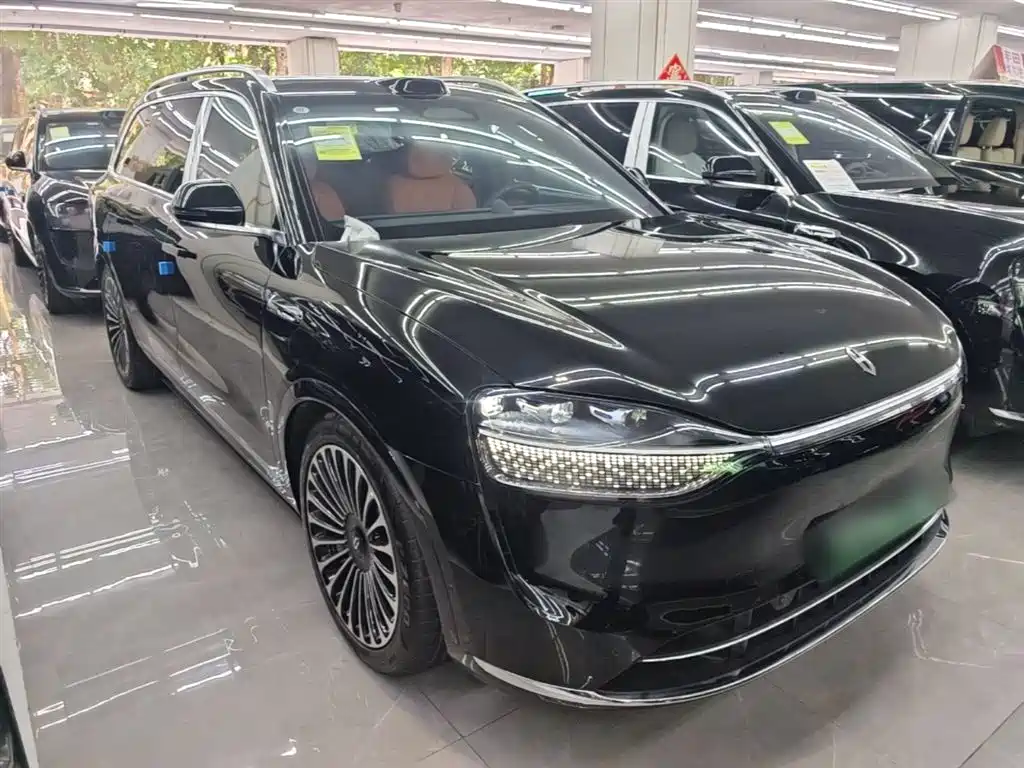 AITO Wenjie AITO M9 2025 Extended Range Ultra 52kWh 6-Seater фото 4