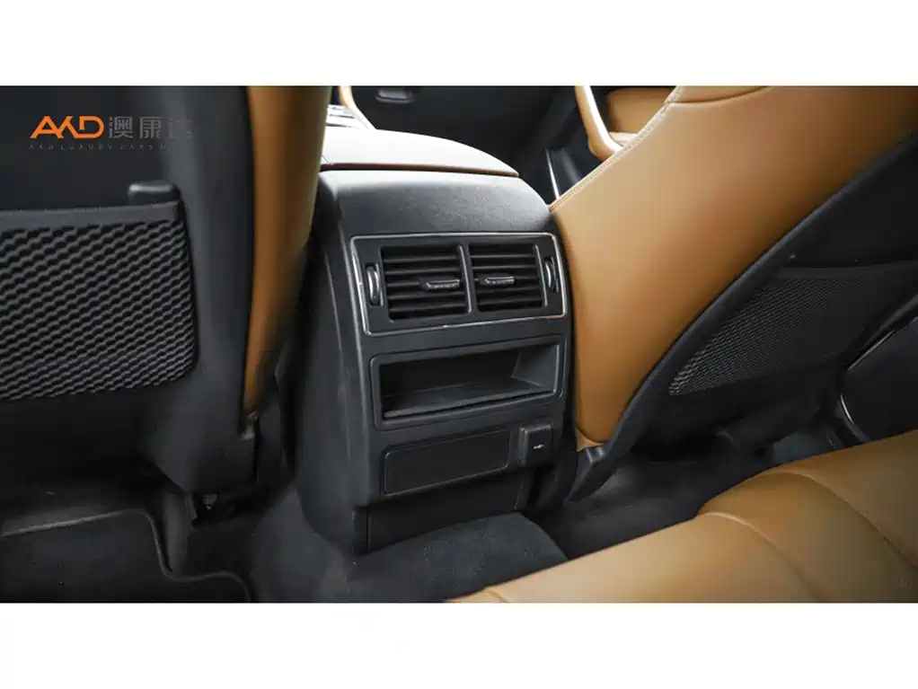 Jaguar F-PACE 2024 2024 P250 R-Dynamic SE