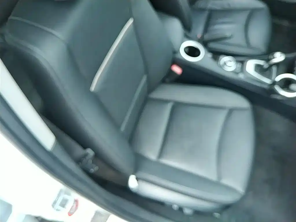 BMW X1 2013 xDrive20i X Design Package фото 19