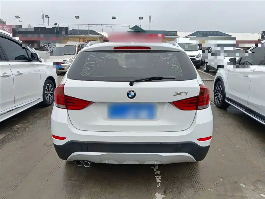 BMW X1 2013 xDrive20i X Design Package фото 4