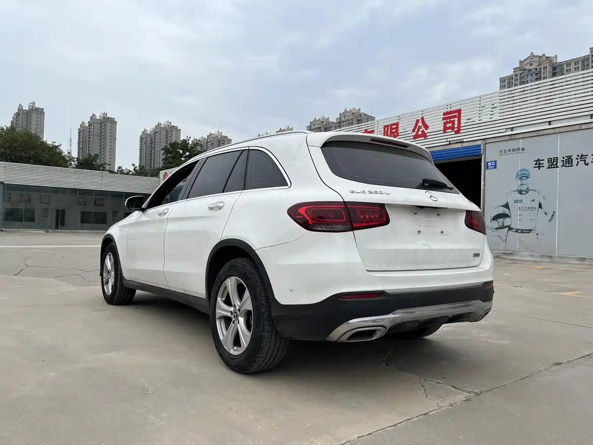 Mercedes-Benz GLC 2020 Facelift GLC 260 L 4MATIC Dynamic фото 16