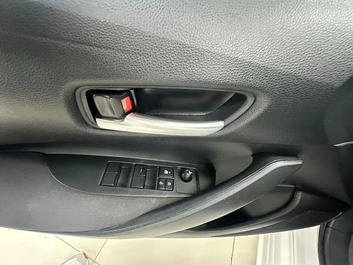 Toyota Corolla 2023 1.5L Pioneer Edition фото 18