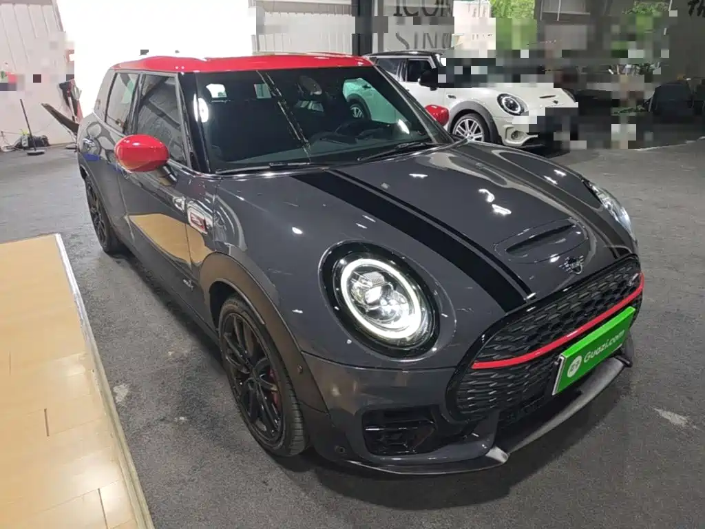 2021 MINI JCW CLUBMAN
