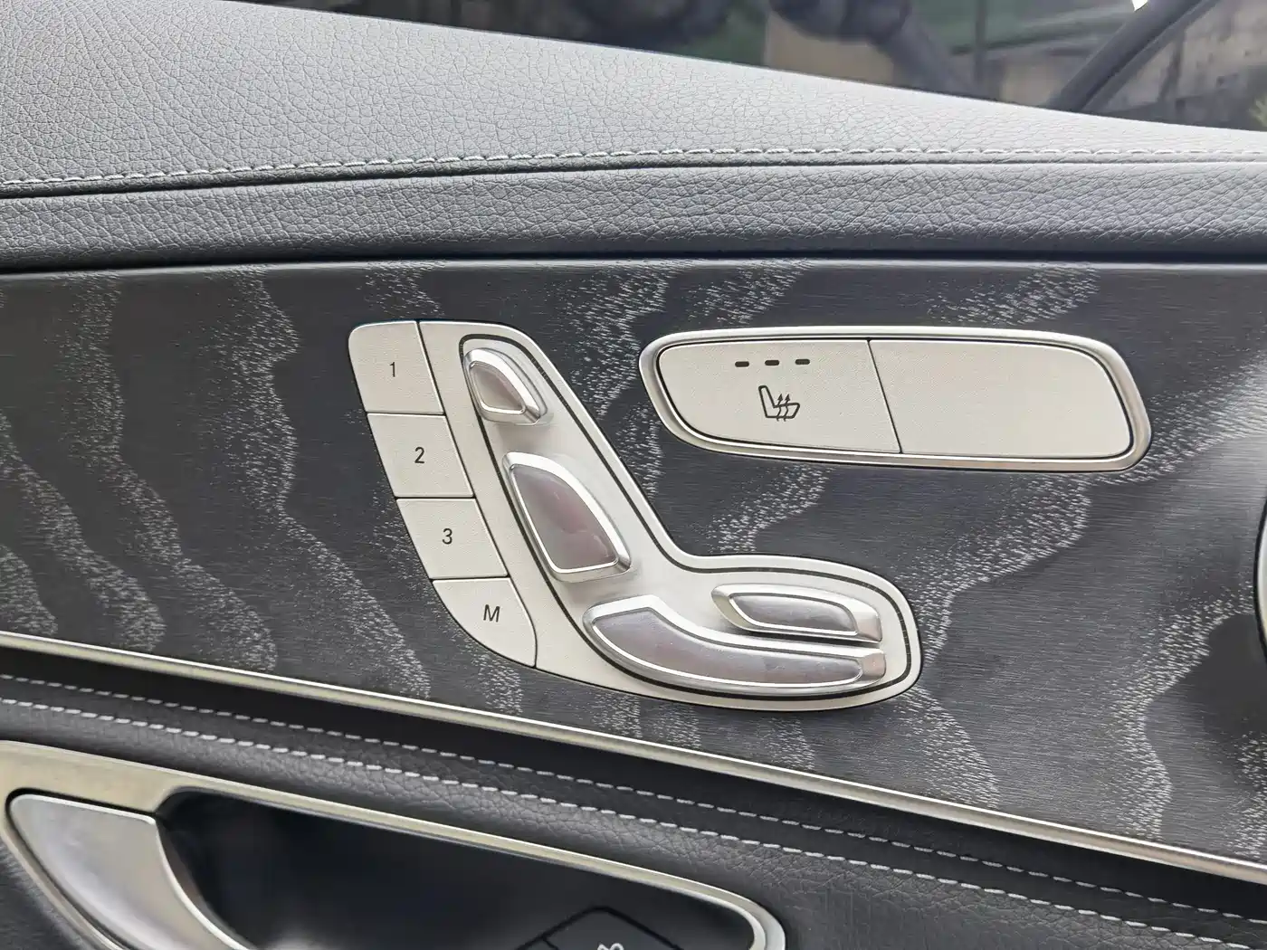 Mercedes-Benz C-Class 2020 C 260 L Sport фото 13