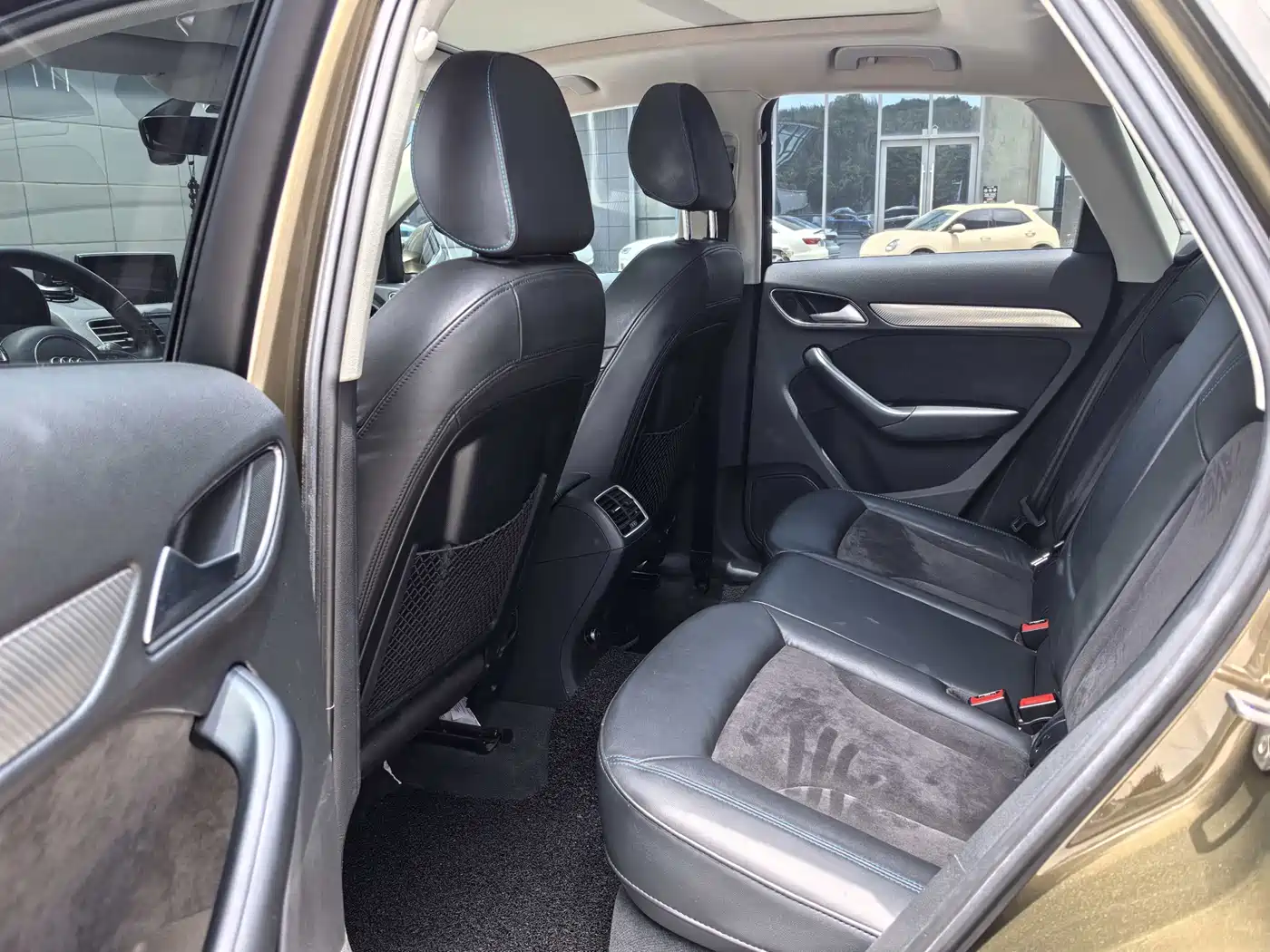 Audi Q3 2018 30th Anniversary Edition 35 TFSI Sport фото 5