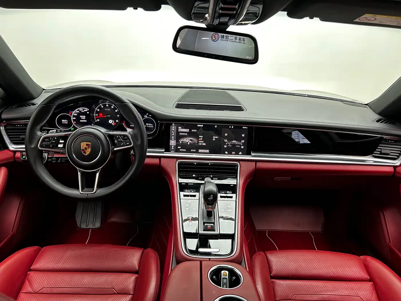 Porsche Panamera 2017 Panamera 3.0T фото 17