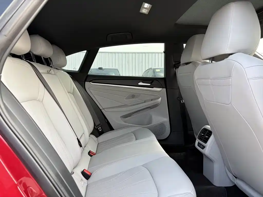 Volkswagen Lamando 2025 2025 Model Lamando L 1.5T Base Version