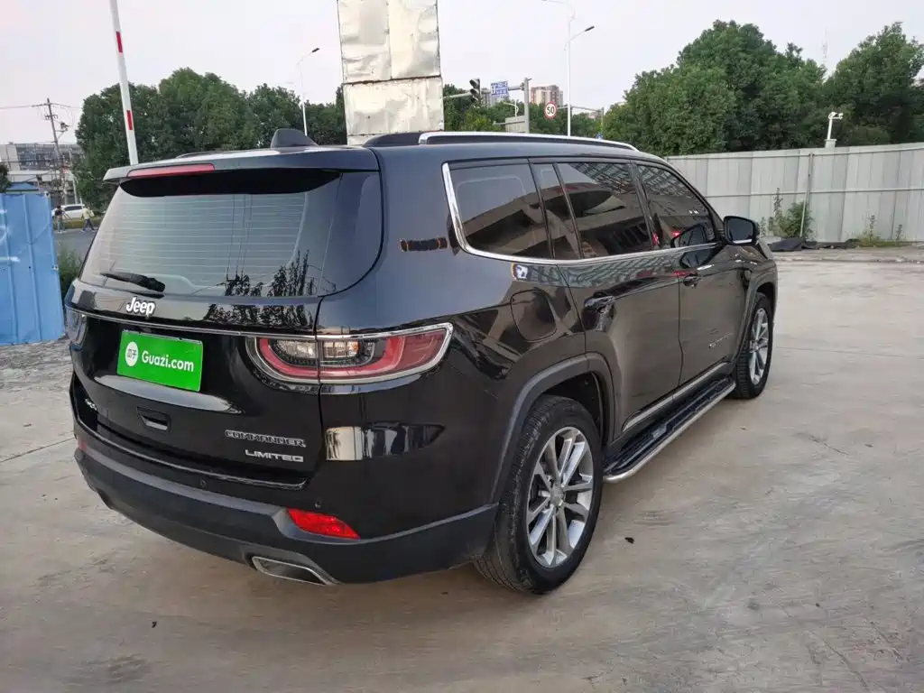 Jeep Commander 2018 2018 2.0T 4WD Ultimate Version China V