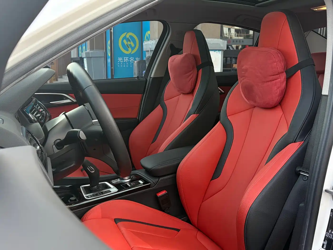 BMW 1 Series 2021 125i M Sport Black Night Edition фото 11