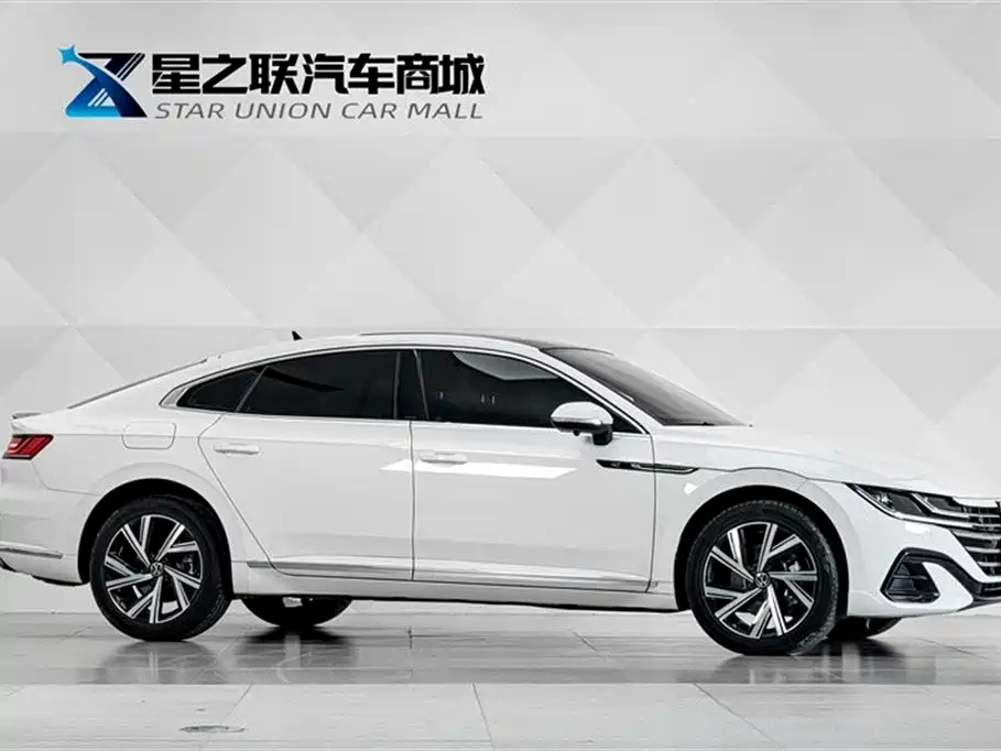 Volkswagen FAW-Volkswagen CC 2021 330TSI Dazzle Edition фото 5
