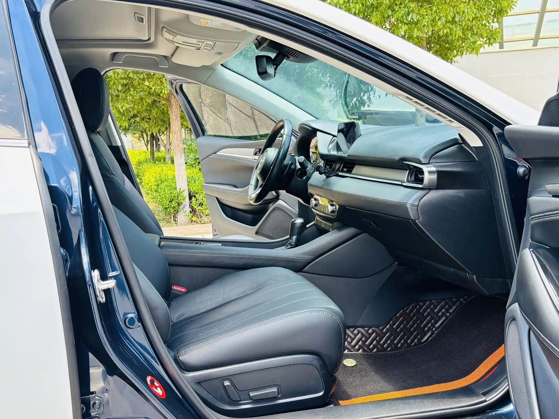 Photo 14 - Mazda Atenza