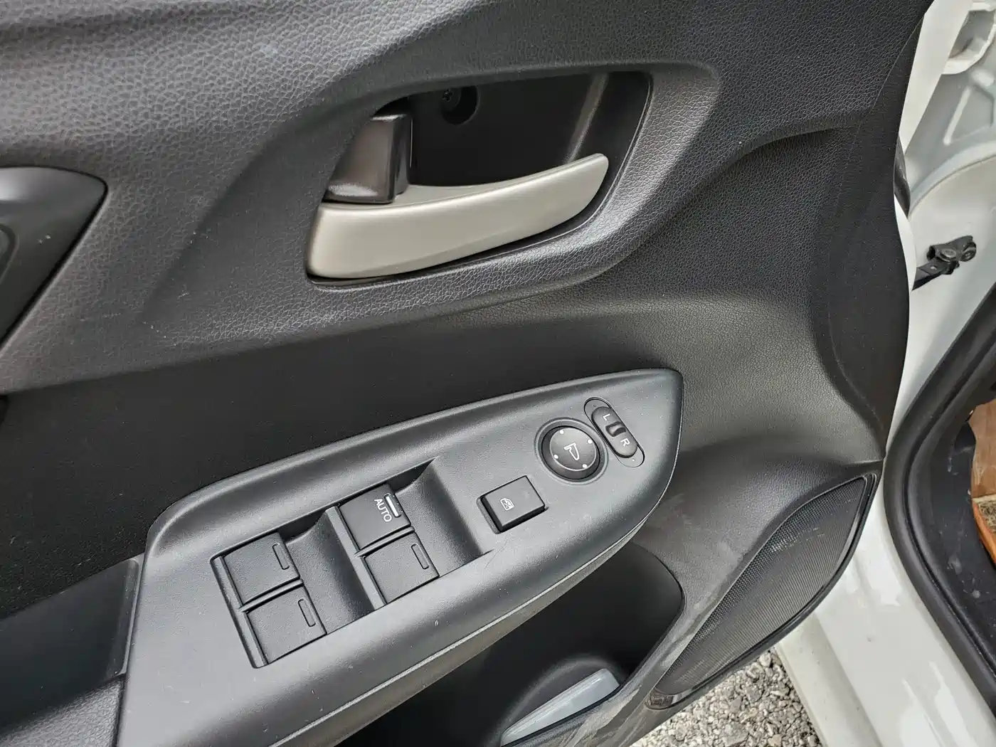 Фото 8 - Honda Fit