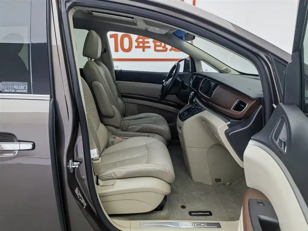 Buick GL8 2017 25S Premium Model China V фото 23