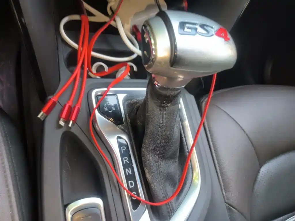GAC Trumpchi Trumpchi GS4 2017 235T G-DCT 2WD Luxury фото 7