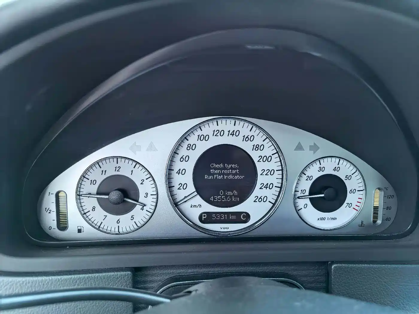 Mercedes-Benz CLK-Class 2006 CLK 280 Coupe фото 6