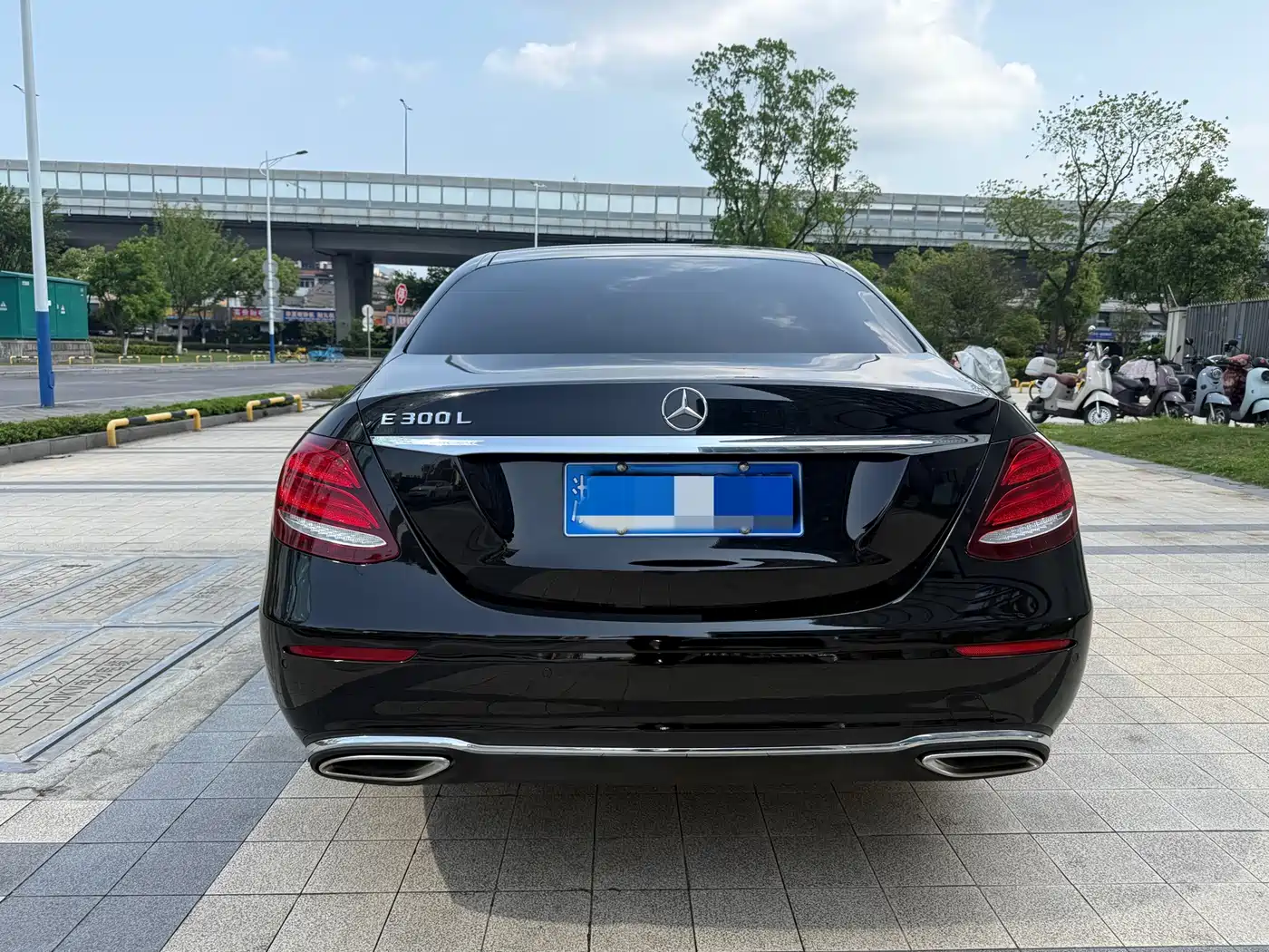 Mercedes-Benz E-Class 2020 E 300 L Fashion фото 15