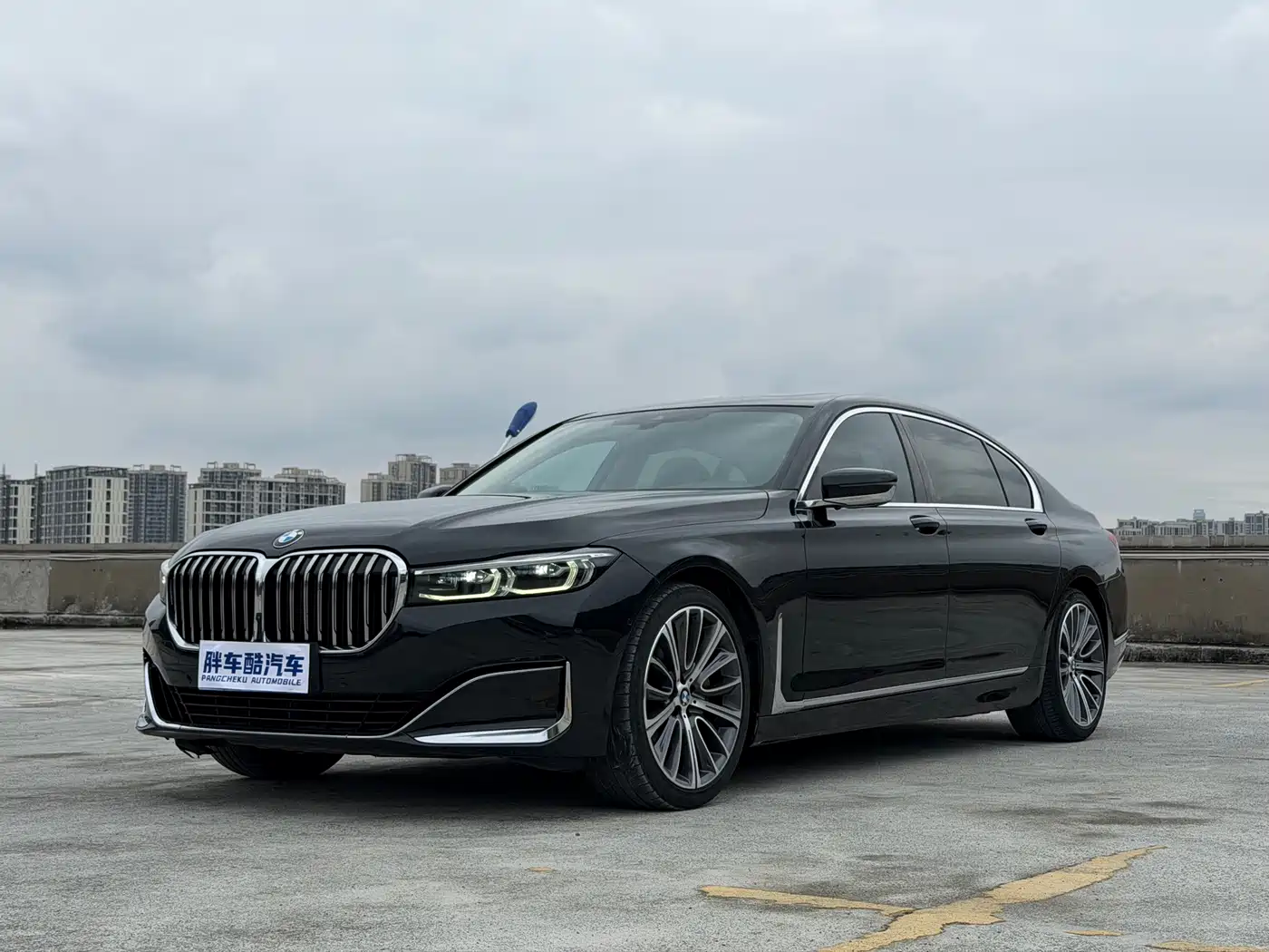 BMW 7 Series 2019 740Li Leading Luxury Package