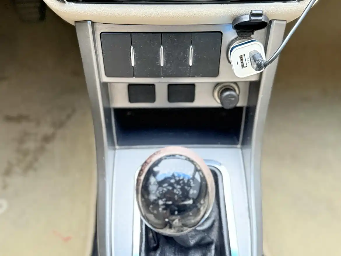 Geely Classic Emgrand 2013 2013 Sedan 1.5L MT Elite