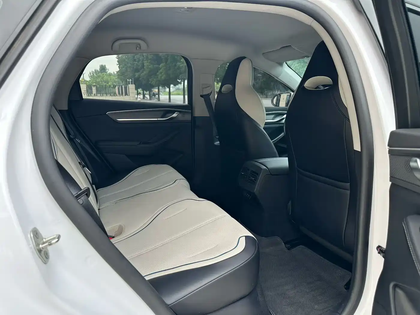 BYD Destroyer 05 2025 2024 Glory Edition DM-i 55KM Luxury