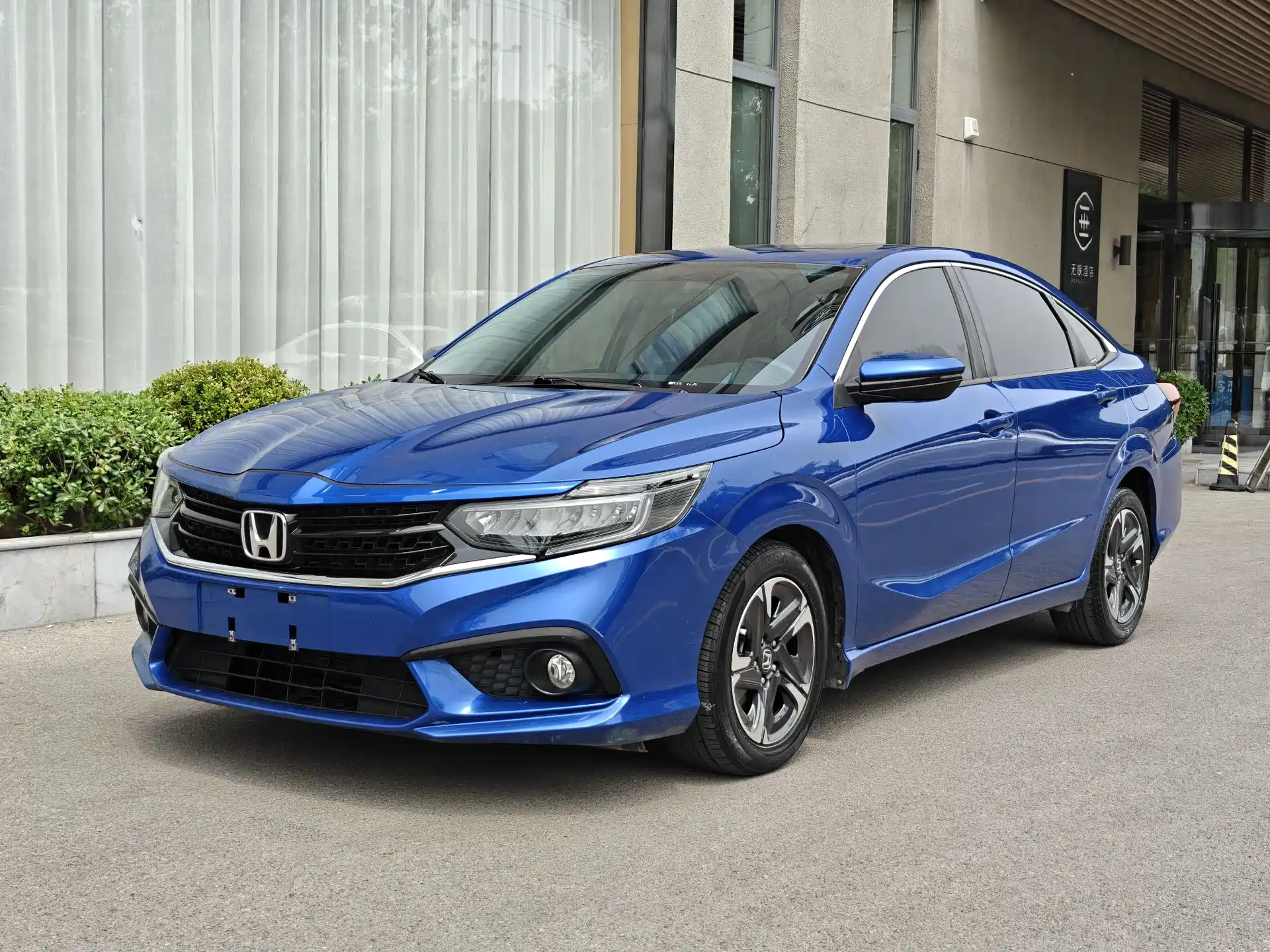 Фото 1 - Honda ENVIX