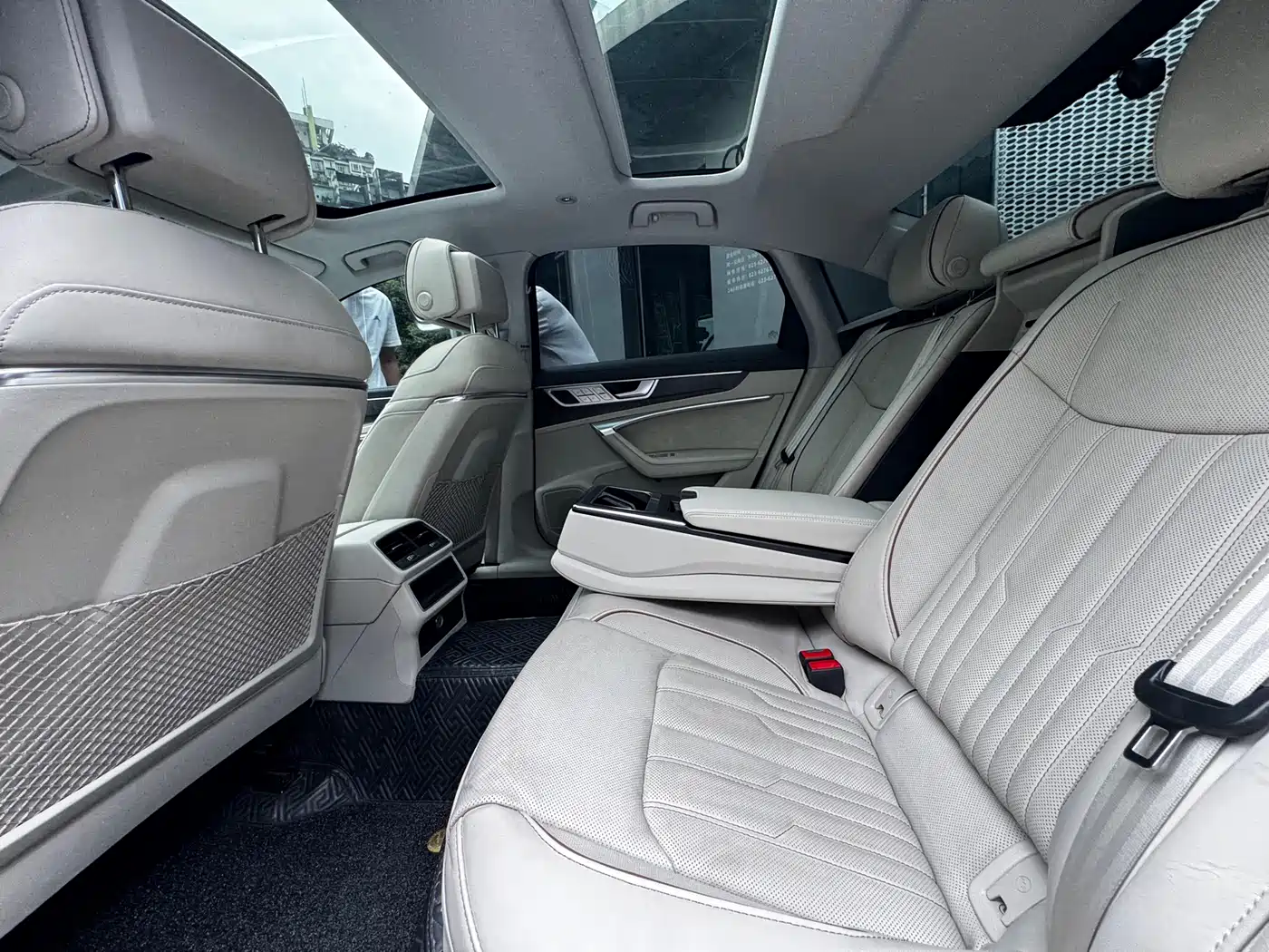 Audi A6L 2022 55 TFSI quattro Premium Elegance фото 9