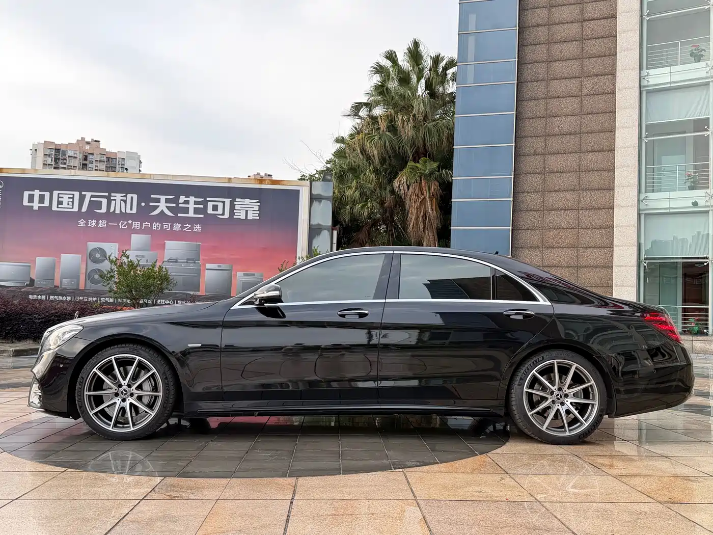 Mercedes-Benz S-Class 2020 S 450 L 4MATIC Collector's Version фото 7