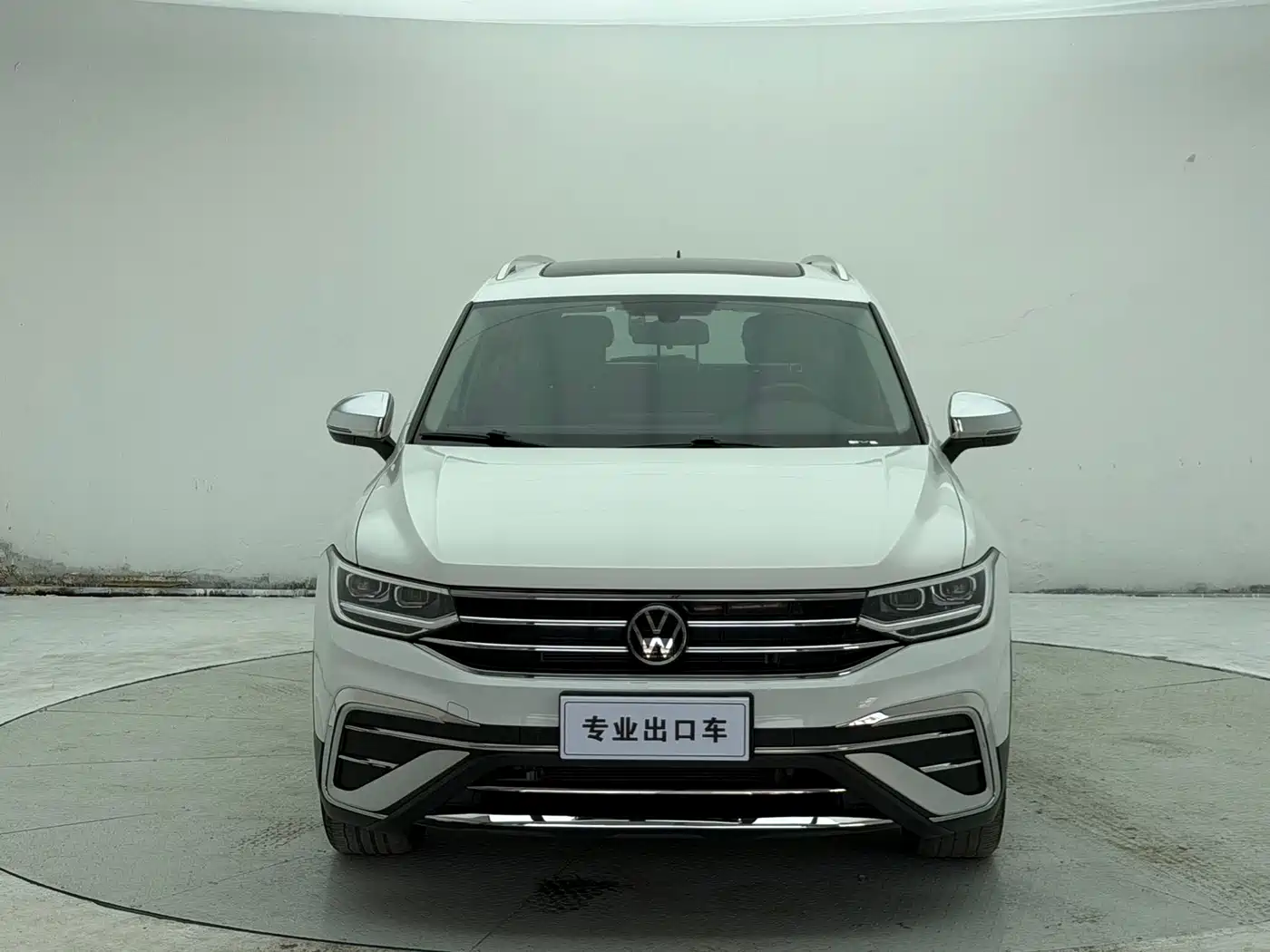 Volkswagen Tiguan L 2023 280TSI 2WD Trend Limited Edition фото 2