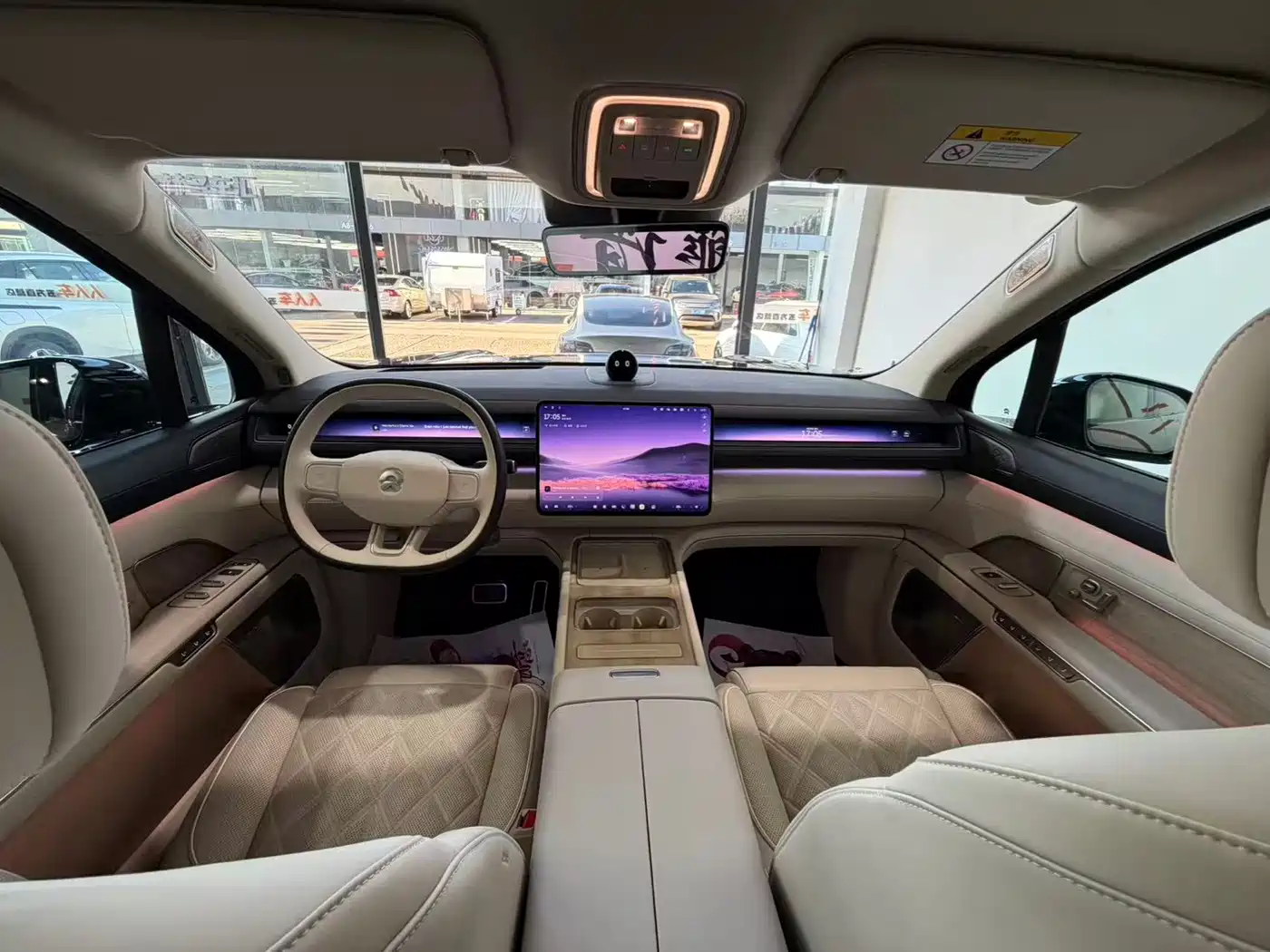 NIO ES8 2025 2025 Base Model 7-Seater