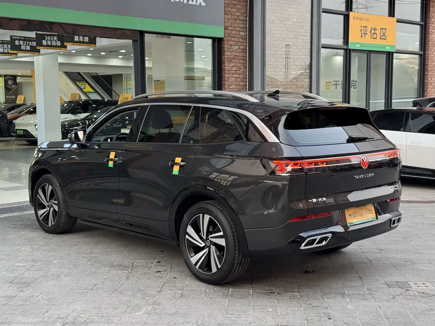 Volkswagen Talagon 2023 380TSI 4WD R-Line Touring Edition фото 6
