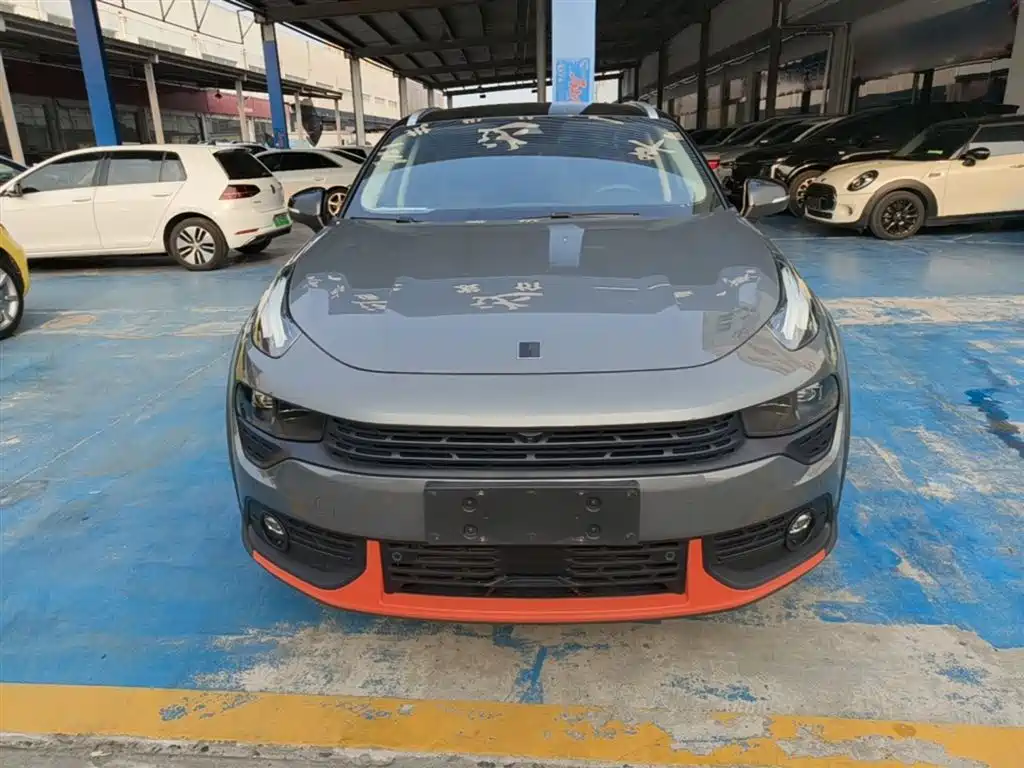 Lynk & Co 02 New Energy 2019 Edition 1.5T PHEV Pro фото 3