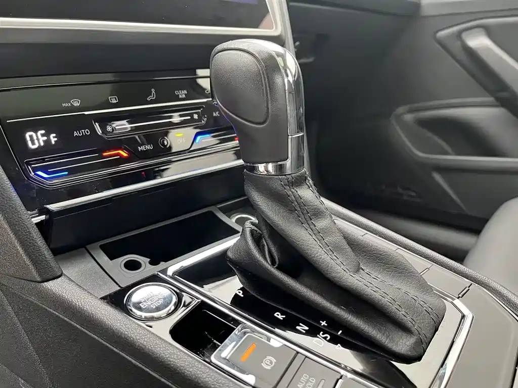 Volkswagen Lamando 2021 Facelift 280TSI DSG Comfort Edition фото 16