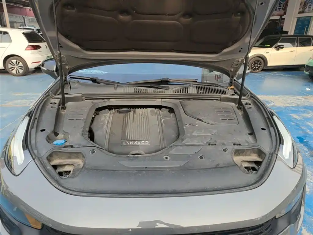 Lynk & Co 02 New Energy 2019 Edition 1.5T PHEV Pro фото 20