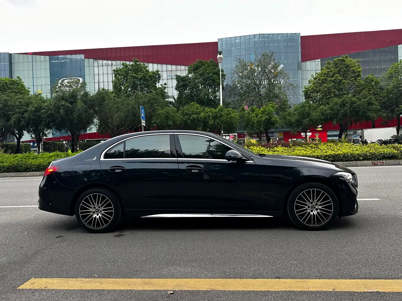 Mercedes-Benz C-Class 2025 C 260 L Sport Edition фото 11