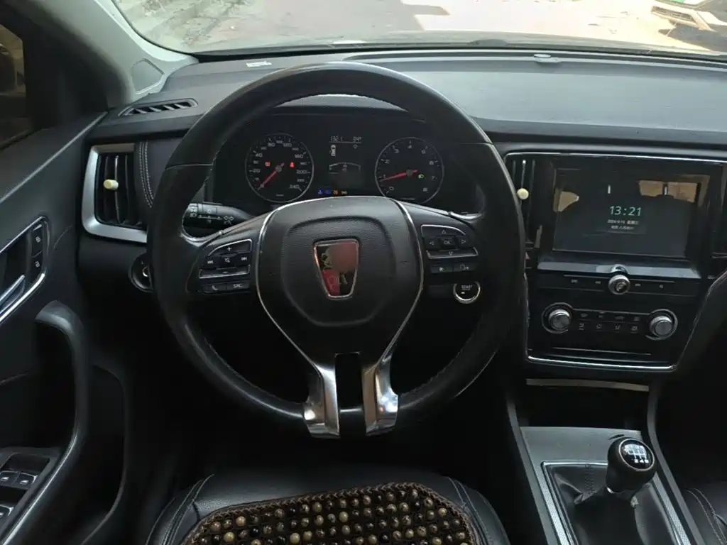 Roewe i6 2018 2018 20T Manual Luxury Edition