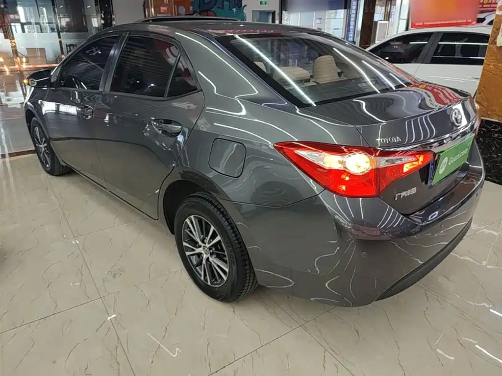 Toyota Levin 2014 1.6G CVT Elite Edition фото 5