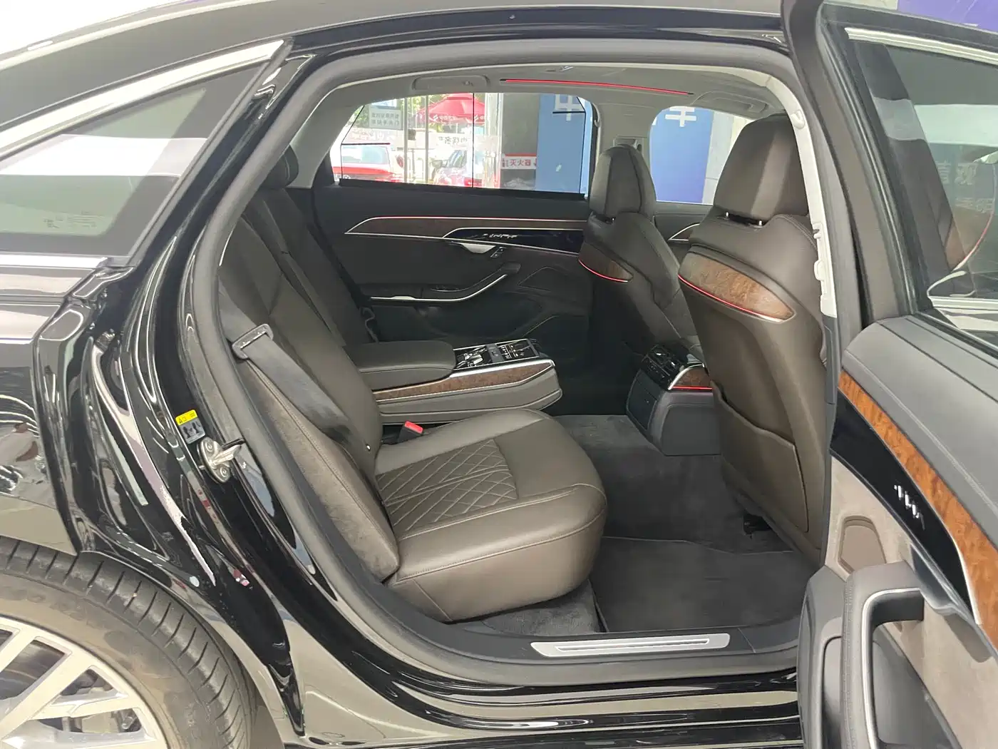Audi A8 2021 A8L 50 TFSI quattro Luxury фото 28