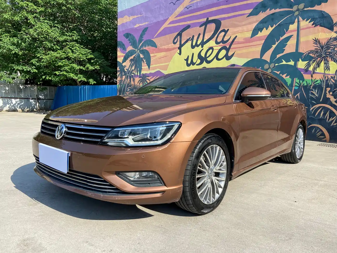 Volkswagen Lamando 2015 330TSI DSG Luxury Edition
