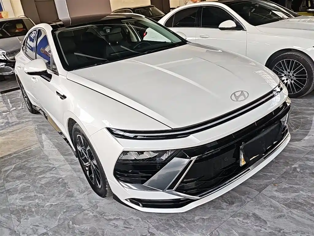 Hyundai Sonata 2024 1.5T Pro фото 4