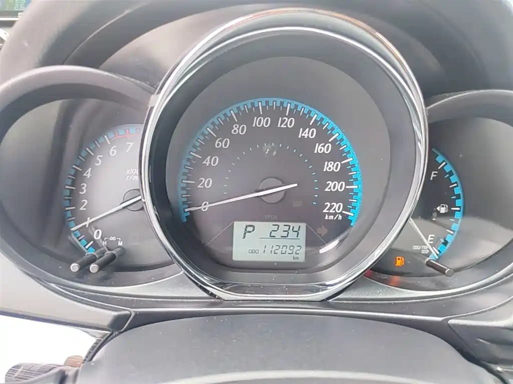 Toyota YARiS L Zhi Xuan 2017 1.5E CVT Speed Upgrade Edition фото 18