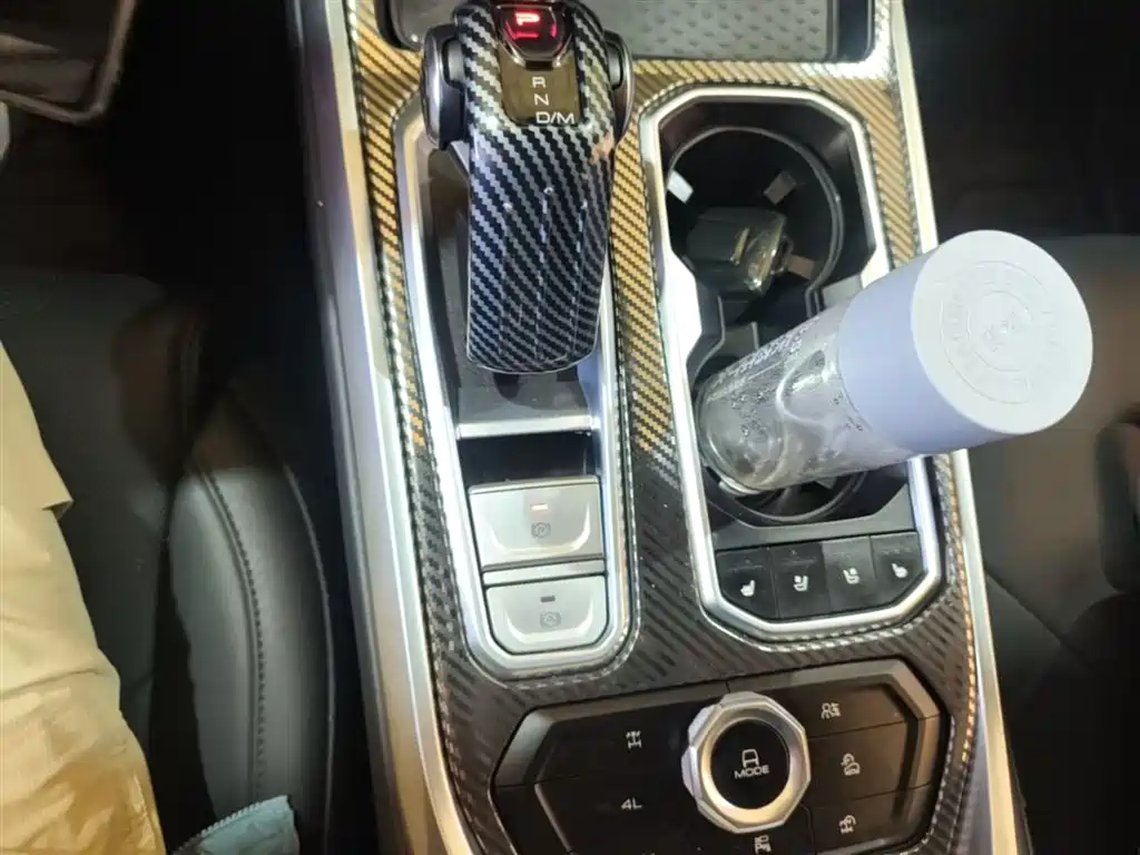 Tank 400 New Energy 2024 Hi4-T Off-Road Edition фото 14