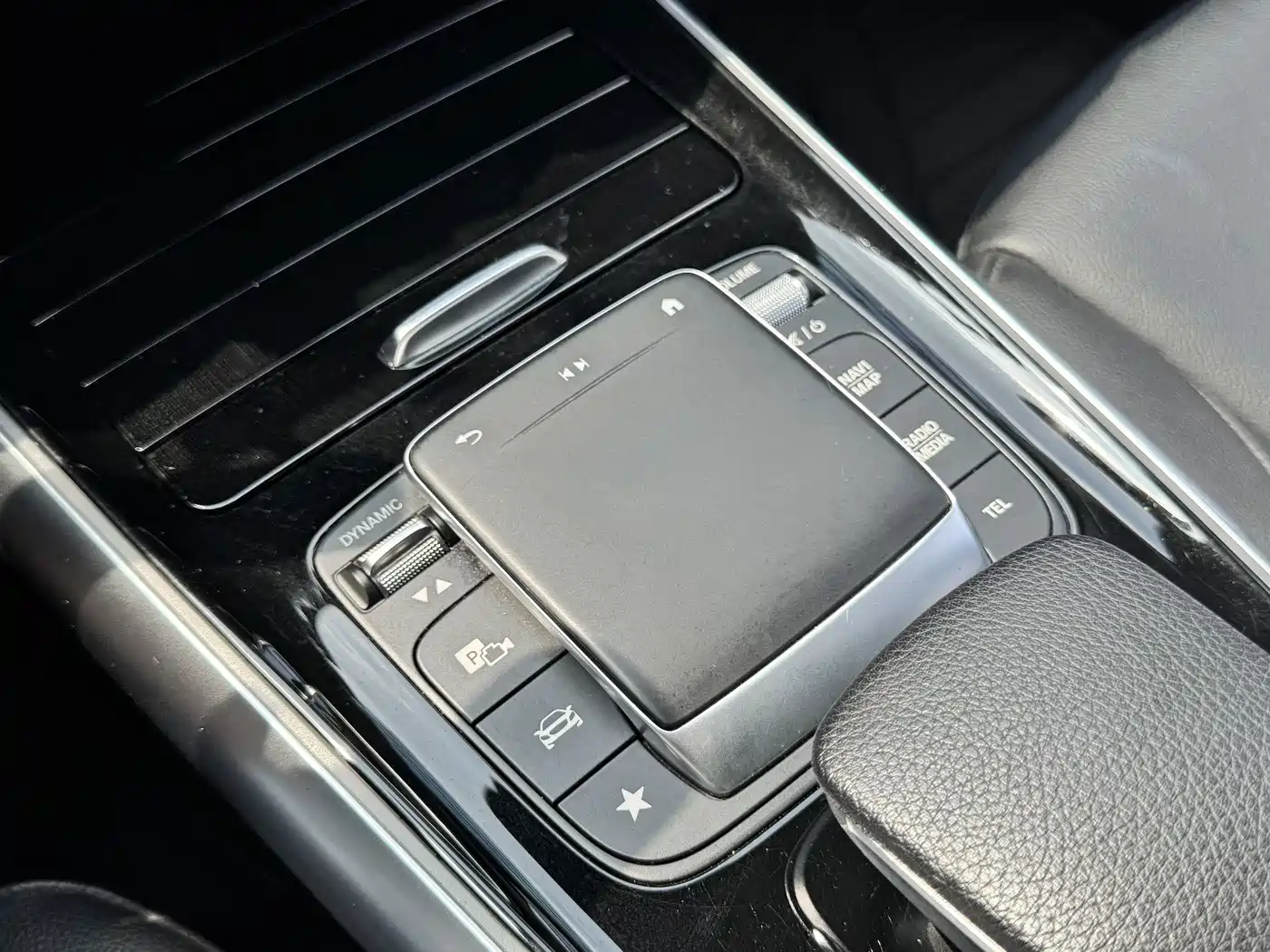Mercedes-Benz EQA 2023 2022 EQA 260