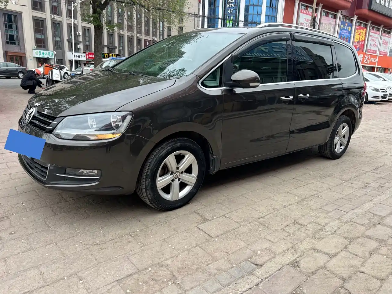 Фото 1 - Volkswagen Sharan